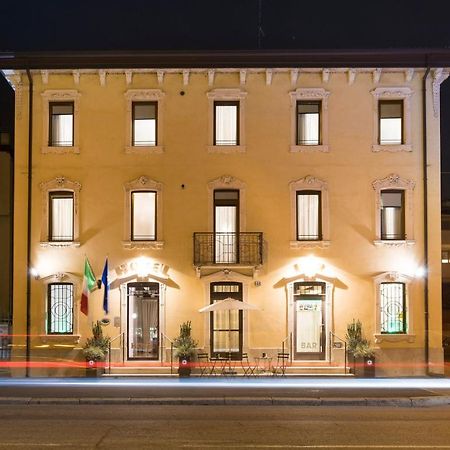 Albergo Fontana Verona Exterior foto